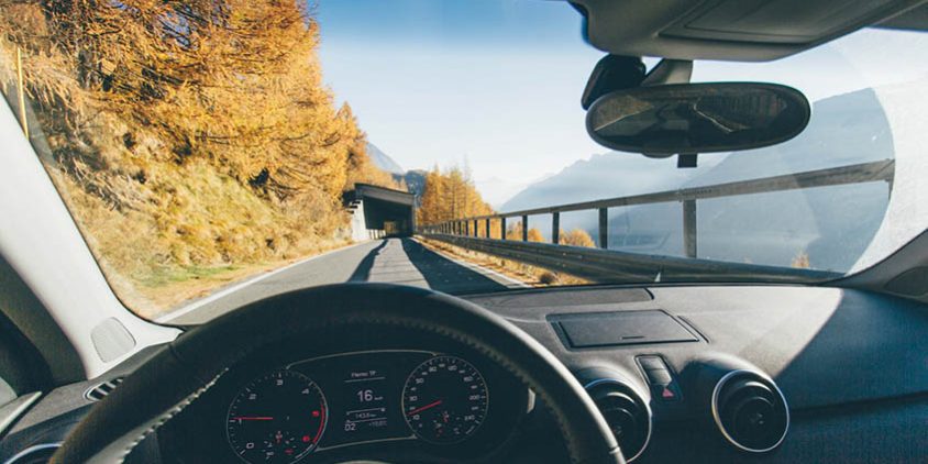 ahorrar-en-el-alquiler-de-coches-en-el-puerto-de-ibiza ahorrar en el alquiler de coches en Ibiza