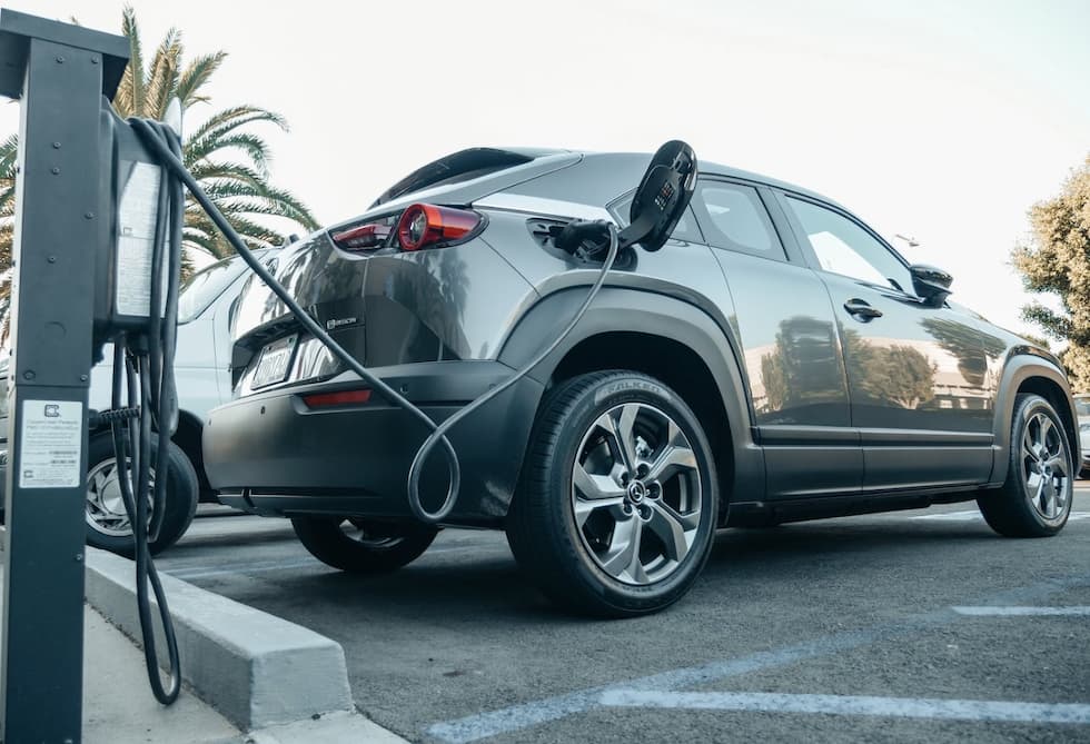 Alquiler de coches eléctricos en Ibiza