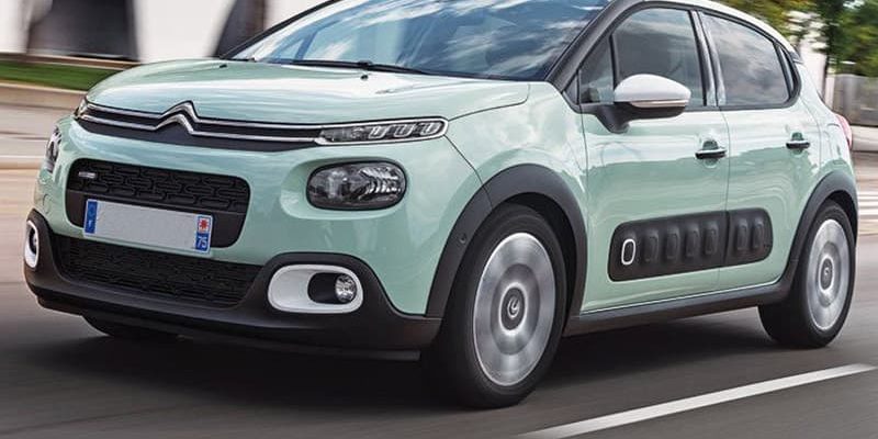 alquilar-coche-pequeño-ibiza Razones para alquilar un coche pequeño en Ibiza